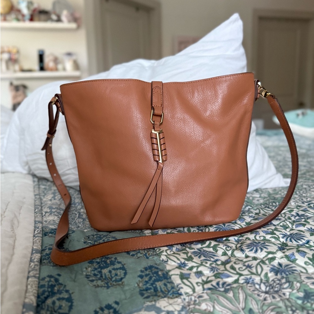 Stella & Dot Covet Sunday Bag